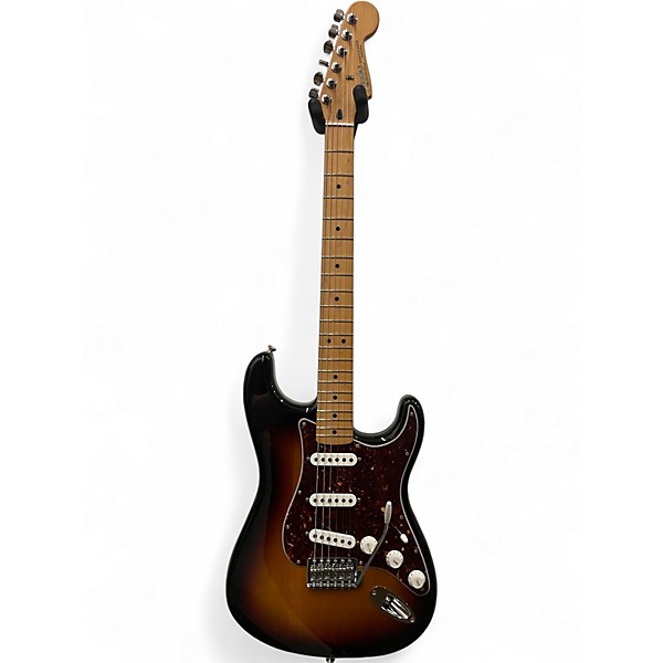 Used Fender Deluxe Roadhouse Stratocaster Sunburst Solid Body Electric Guitar