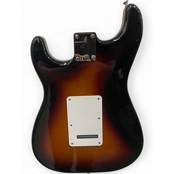 Used Fender Deluxe Roadhouse Stratocaster Sunburst Solid Body Electric Guitar