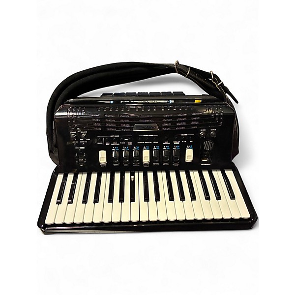 Used Roland FR4X Accordion