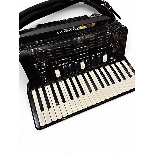 Used Roland FR4X Accordion