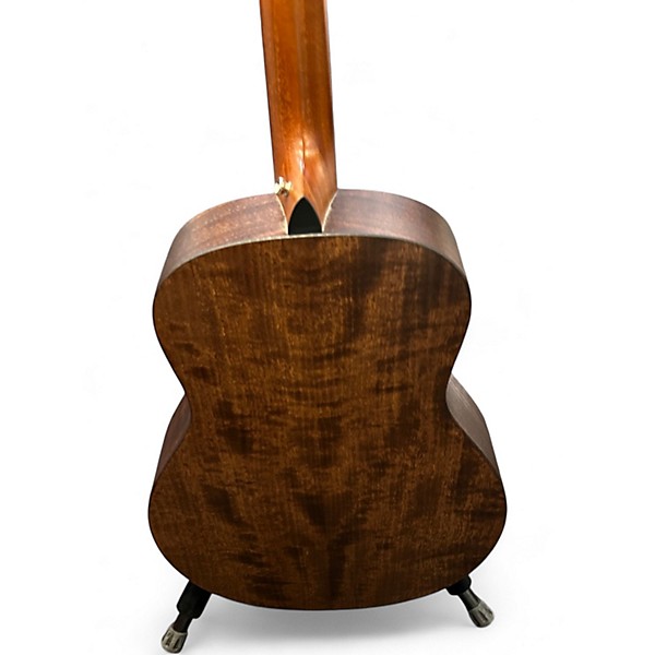 Used Taylor GT URBAN ASH NATURAL Acoustic Guitar