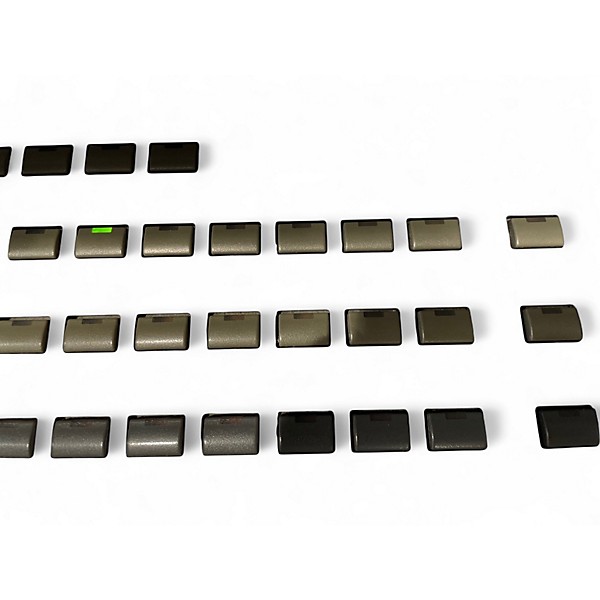 Used Yamaha MOTIF ES7 Keyboard Workstation