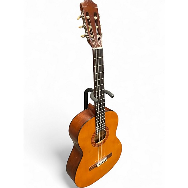 Used Yamaha C40 Natural Classical Acoustic Guitar