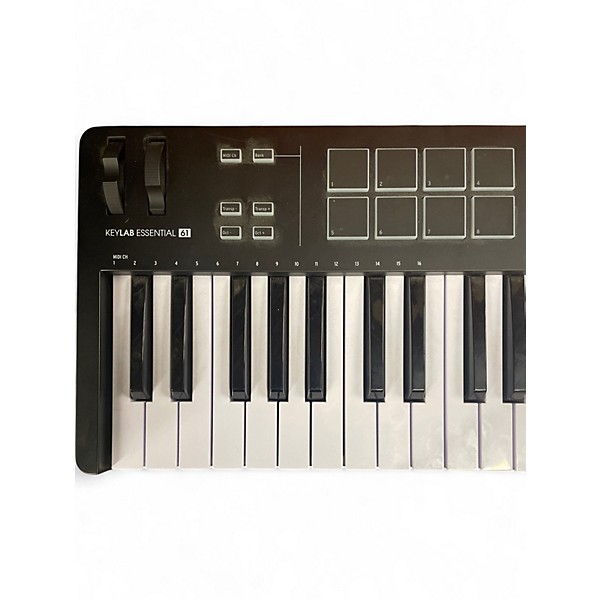 Used Arturia Keylab Essential 61 MIDI Controller
