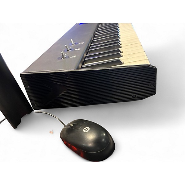 Used Studiologic SL88 Studio