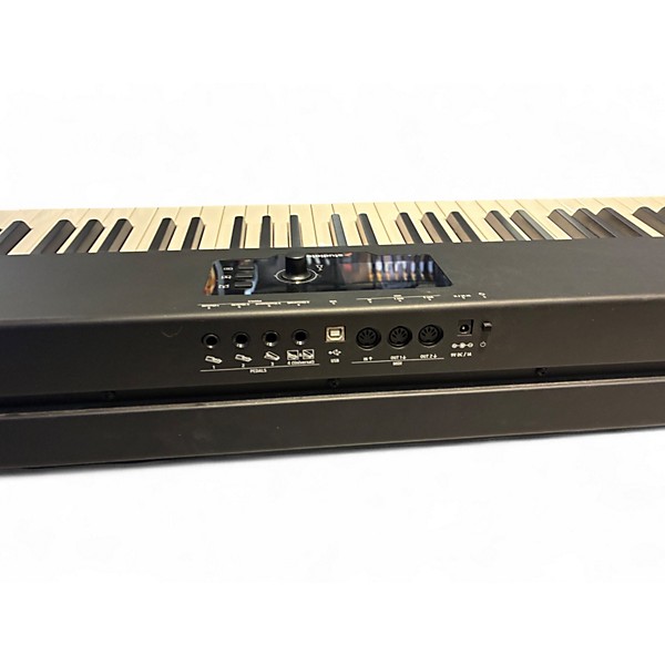 Used Studiologic SL88 Studio