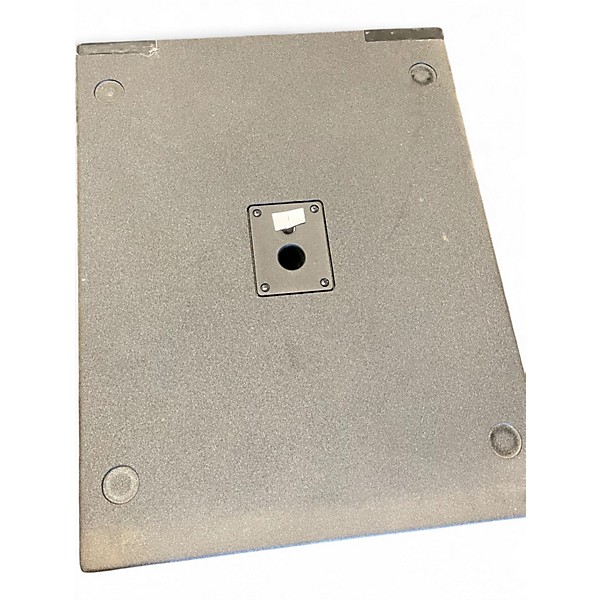 Used Yamaha DXS18 Powered Subwoofer