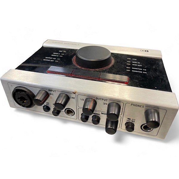 Used Native Instruments AUDIO KONTROL 1 Audio Interface