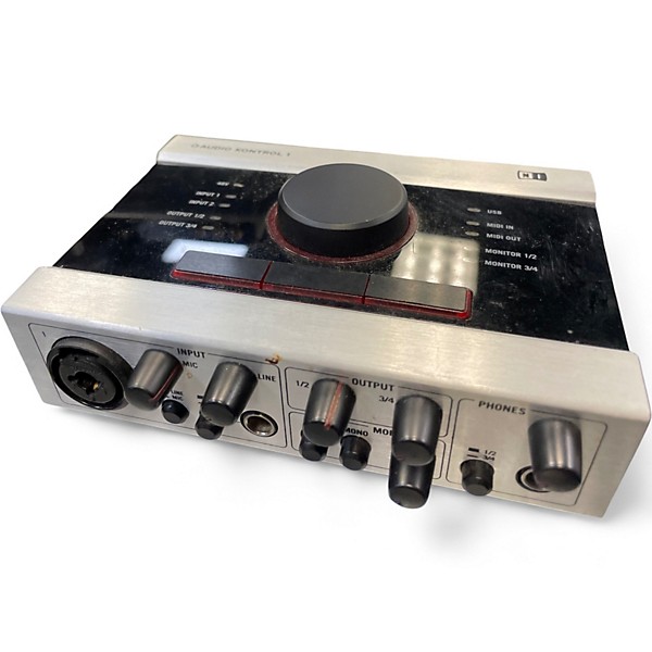 Used Native Instruments AUDIO KONTROL 1 Audio Interface