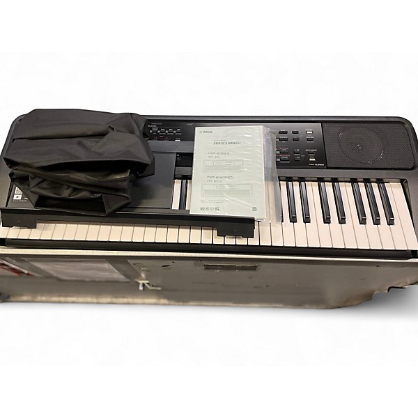 Used Yamaha PSRE383 Portable Keyboard
