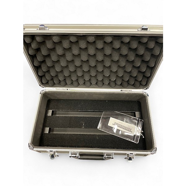 Used Pedaltrain METRO 16 Pedal Board