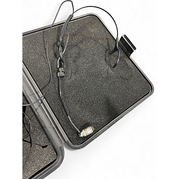 Used Fender  WTX-1  Headset Wireless System