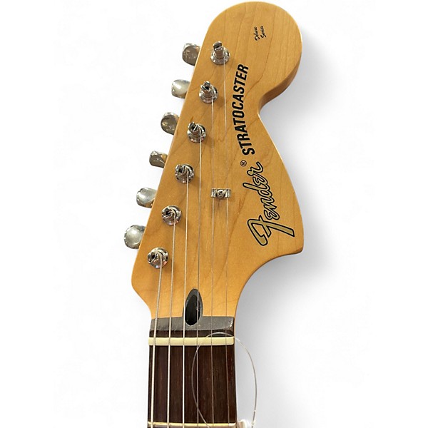 Used 2003 Fender Deluxe Stratocaster HSS black Solid Body Electric Guitar