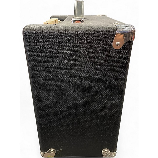 Used Fender Rumble 15 15W 1X8 Bass Combo Amp