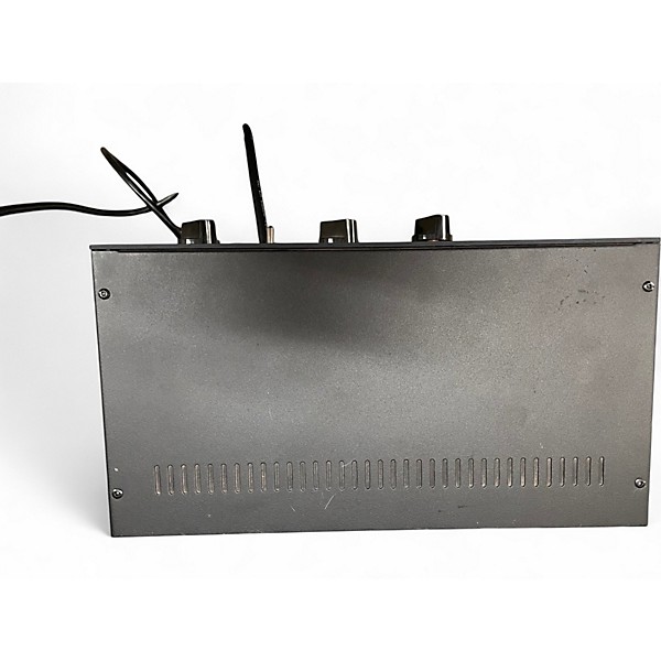 Used De Isle AMP-SEAKER SELECTOR Signal Processor