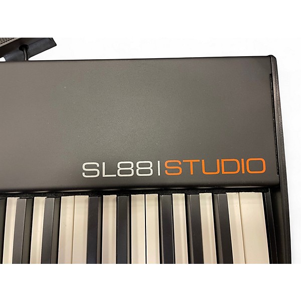 Used Studiologic SL88 STUDIO MIDI Controller