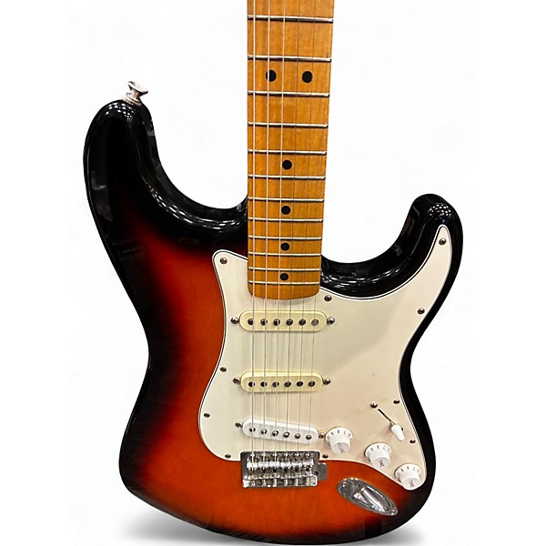 Used 2000 Fender Standard Stratocaster burst Solid Body Electric Guitar