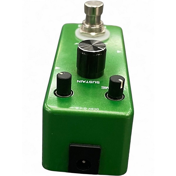 Used Rowin Green Fuzz Effect Pedal