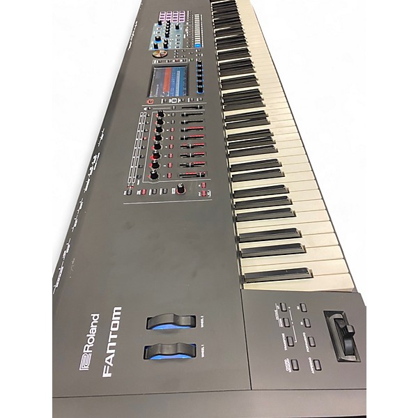 Used Roland Fantom 8 Keyboard Workstation
