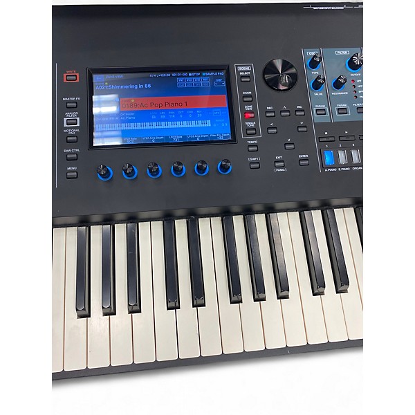 Used Roland Fantom 8 Keyboard Workstation