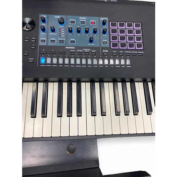 Used Roland Fantom 8 Keyboard Workstation