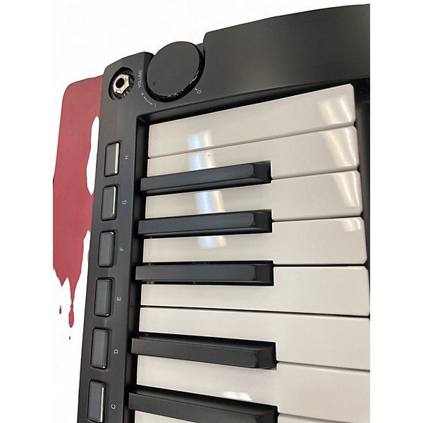 Used KORG RK100S Synthesizer