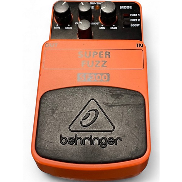 Used Behringer VD400 Vintage Delay Effect Pedal