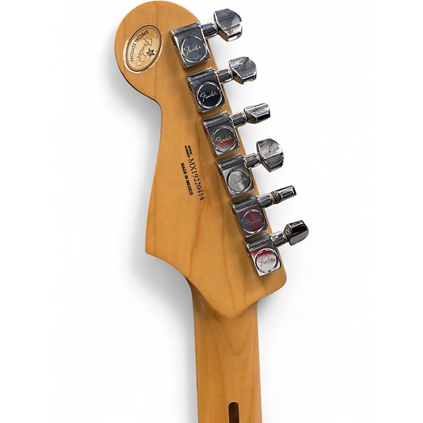 Used Fender PLAYER II STRATOCASTER HSS Candy Red Burst Solid Body Electric Guitar