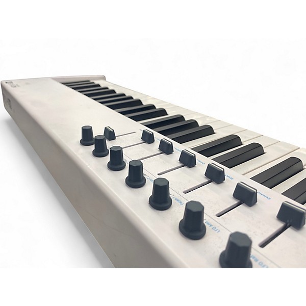 Used Arturia Keylab Essential 88 MIDI Controller