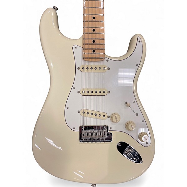 Used Fender American Professional Stratocaster SSS Olympic White Solid Body Electric Guitar