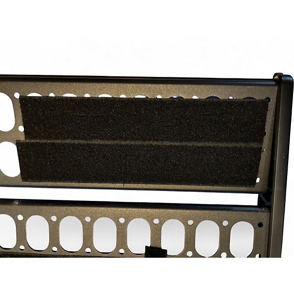 Used Livewire ARENA Pedal Board