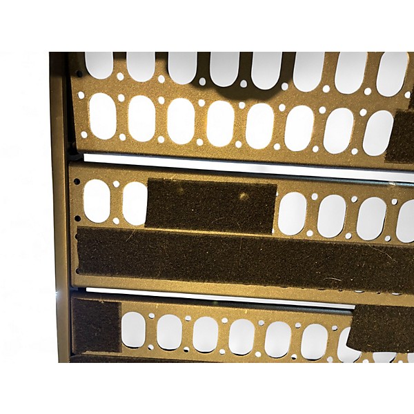 Used Livewire ARENA Pedal Board