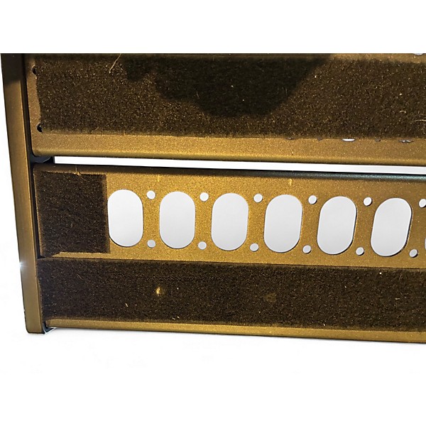 Used Livewire ARENA Pedal Board