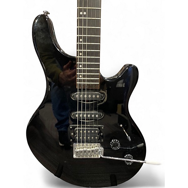 Used Washburn MAVERICK SERIES BT-4 Black Solid Body Electric Guitar