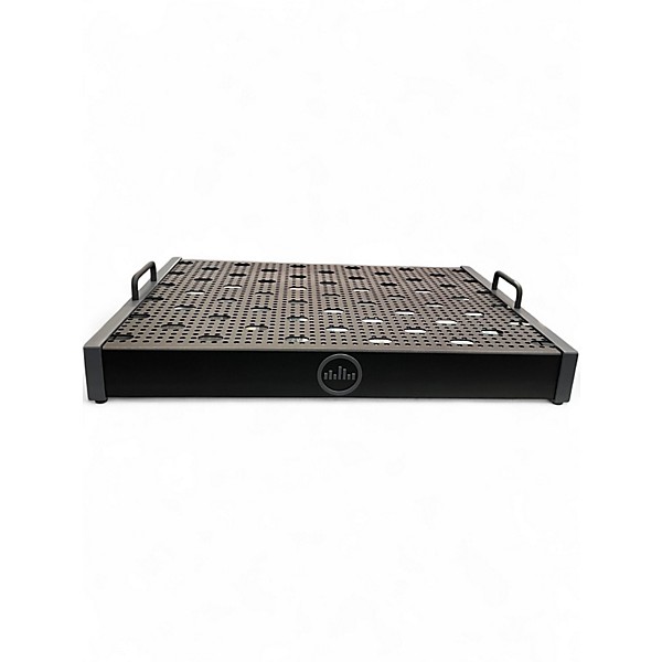 Used Temple Audio Design Trio 21 Pedal Board
