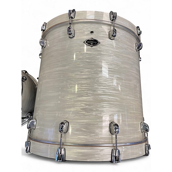 Used TAMA 5 Piece Starclassic Birch Bubinga White Silk Drum Kit
