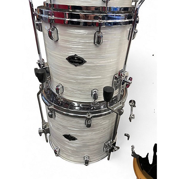 Used TAMA 5 Piece Starclassic Birch Bubinga White Silk Drum Kit