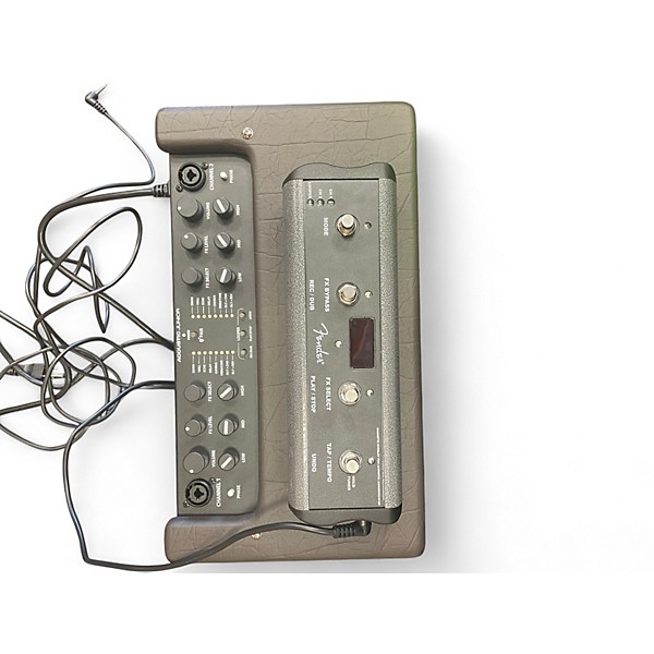 Used Fender acoustic junior  Acoustic Guitar Combo Amp