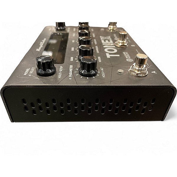Used IK Multimedia TONEX Effect Processor