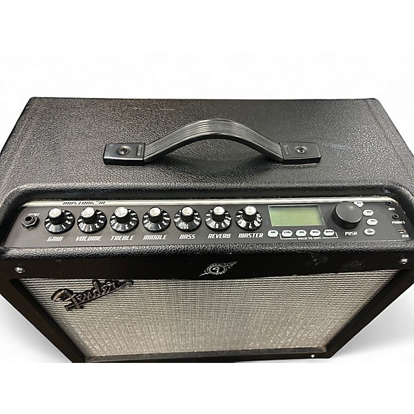 Used Fender MUSTANG III Guitar Combo Amp