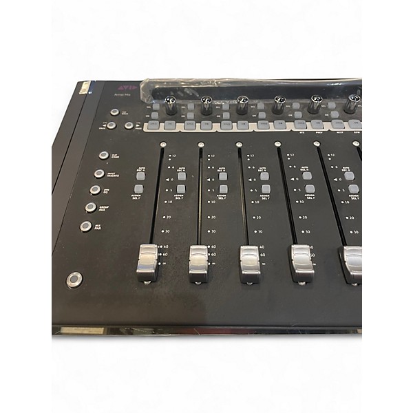 Used Avid Artist Mix