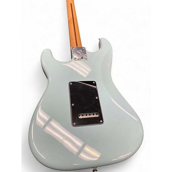 Used Fender Limited Edition Player HSS Stratocaster Sonic Blue Solid Body Electric Guitar