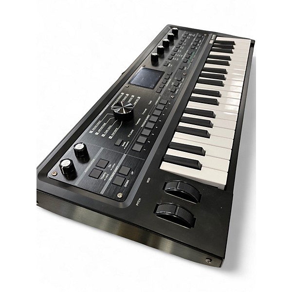 Used KORG microkorg 2 Synthesizer