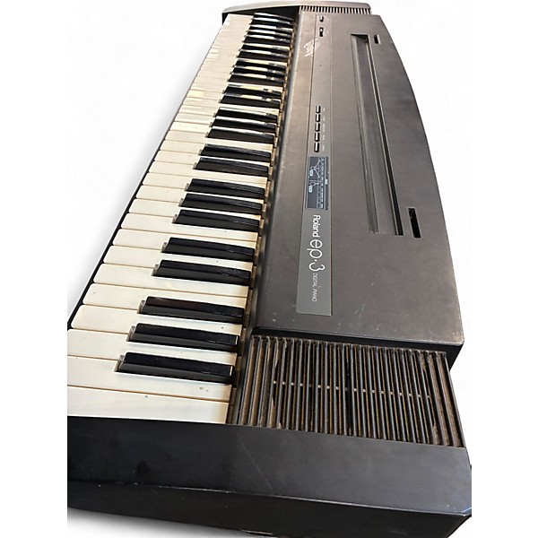 Used Roland EP3 Portable Keyboard