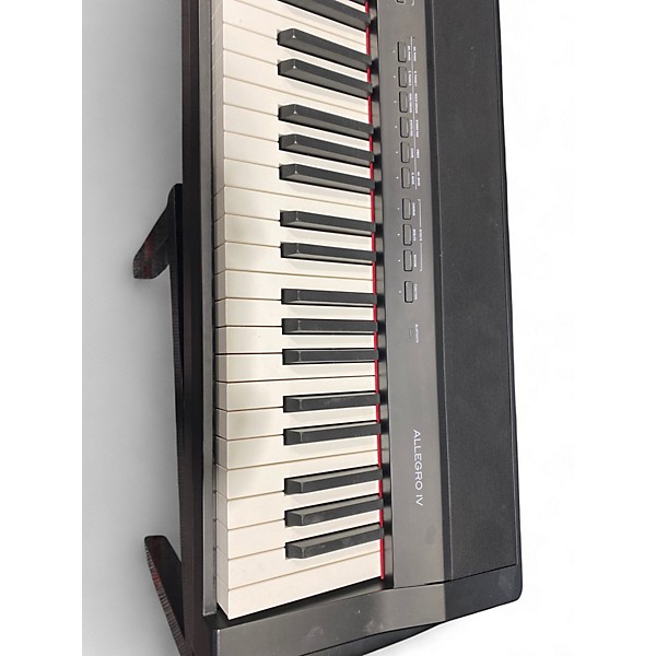 Used Williams Allegro IV Portable Keyboard