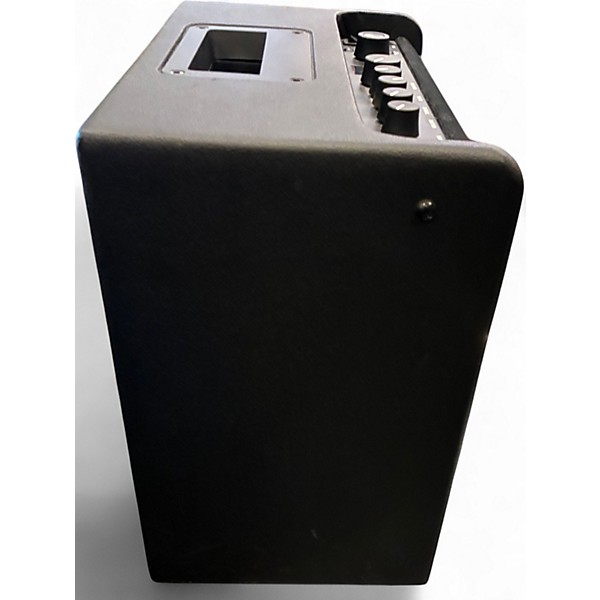 Used Fender LT25 Guitar Combo Amp