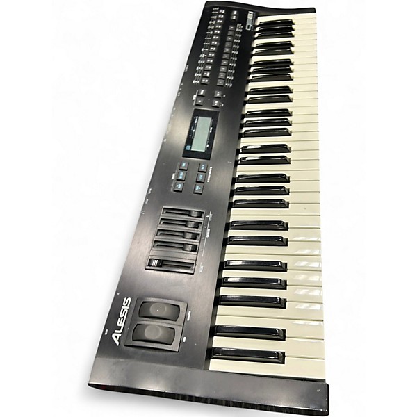 Used Alesis QS6.1 Digital Piano