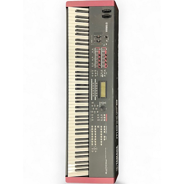 Used Yamaha MOXF8 88 Key Keyboard Workstation