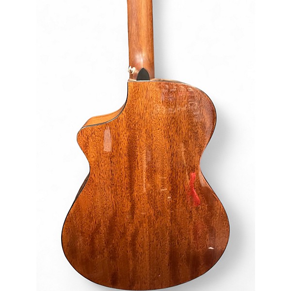 Used Breedlove Discovery Concert Natural Acoustic Guitar