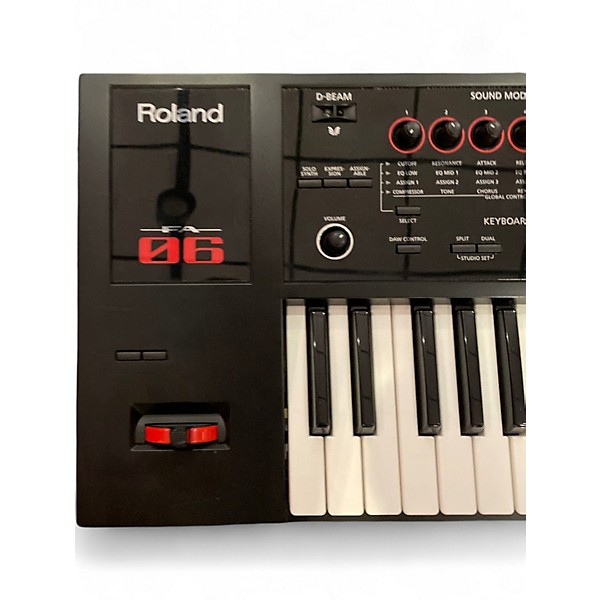 Used Roland Fantom 06 Keyboard Workstation